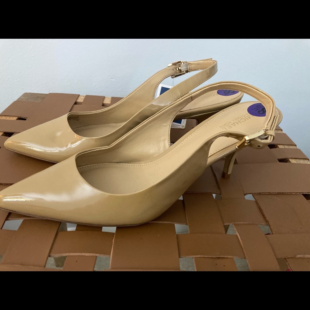 8.5m Michael Kors NEW nude patent leather slingback heels